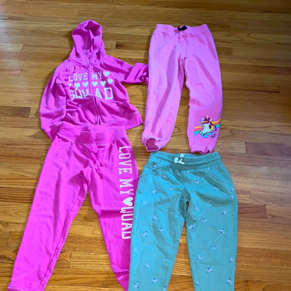Girls joggers 4 pieces